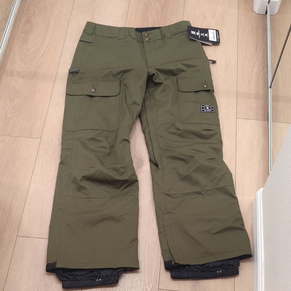 DC Men's Snowboarding Pants